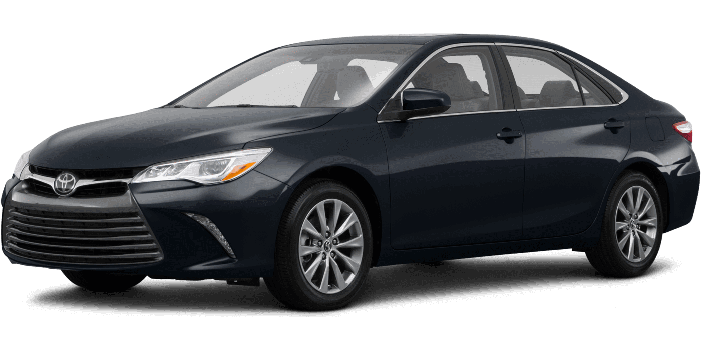 2015 Toyota Camry XSE V6 — Sedan — 95,554 mi — Naperville, IL