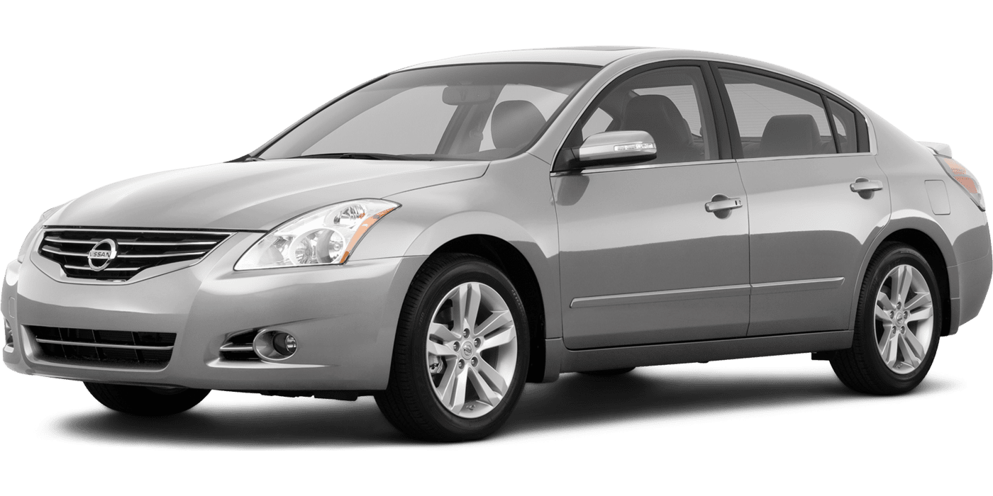 2011 Nissan Altima 3.5 SR — Sedan — 160,946 mi — Michigan City, IN